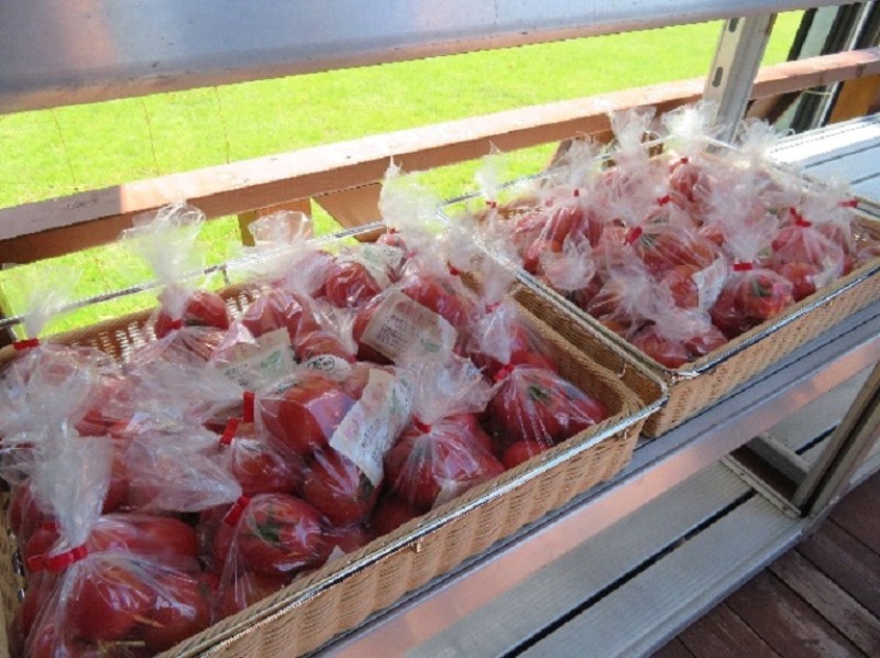 tomato.jpg