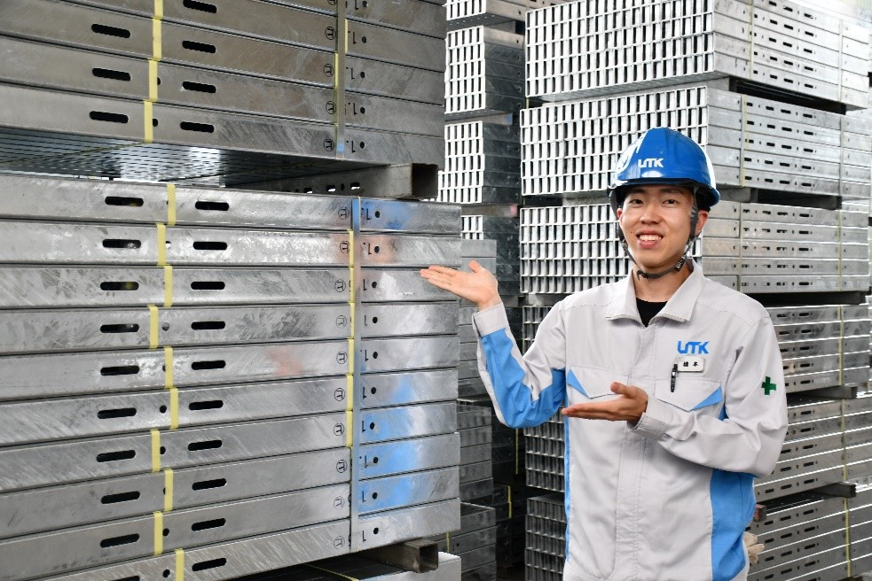 栗山の地で自己表現を、好奇心が向かう未来｜北海道内田鍛工株式会社