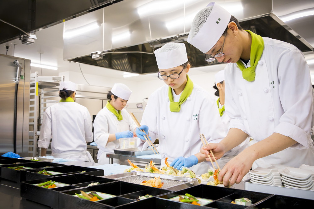 オープンしました！》三笠高校生レストラン「MIKASA COOKING ESSOR」7